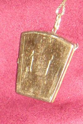 Masonic Locket Back
